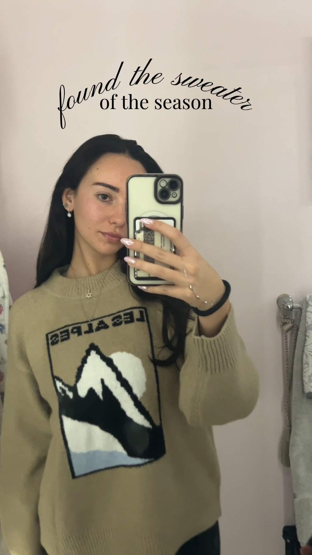 I smell snowwww☃️
I have been loving this sweater and it’s been a staple in my winter sweater rotation! So stretchy and soft!!

#LTKootd #LTKHoliday #LTKFindsUnder50