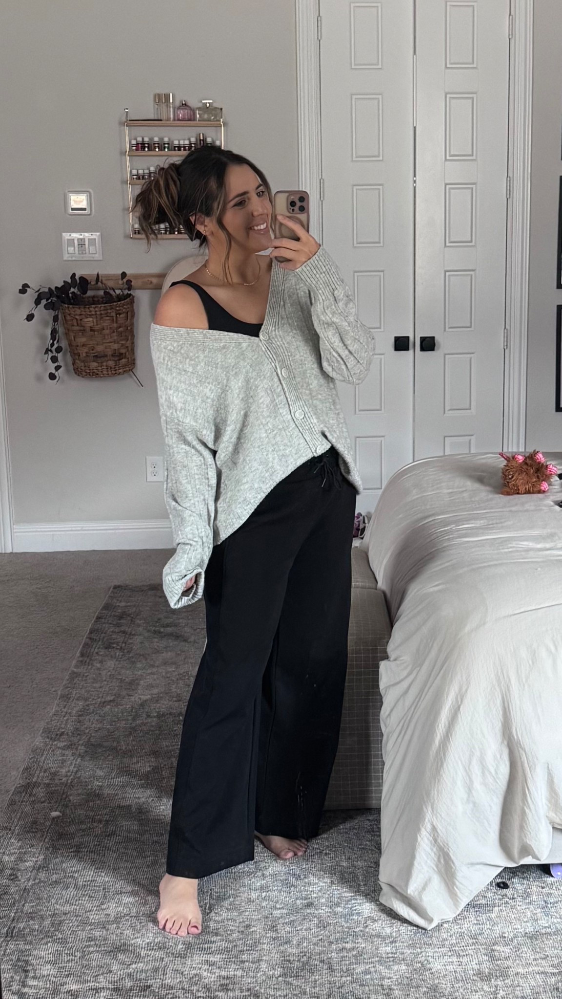 These old navy wide leg pants are some of my favoriteeee. I have 3 colors 🙈 perfect for lounging or elevating athleisure outfits and this cardigan from Target is so soft 🤤 

#LTKFindsUnder50 #LTKdayinmylife #LTKmomlife