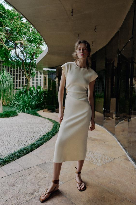 KNIT CUT OUT DRESS WITH BALLS | Zara US