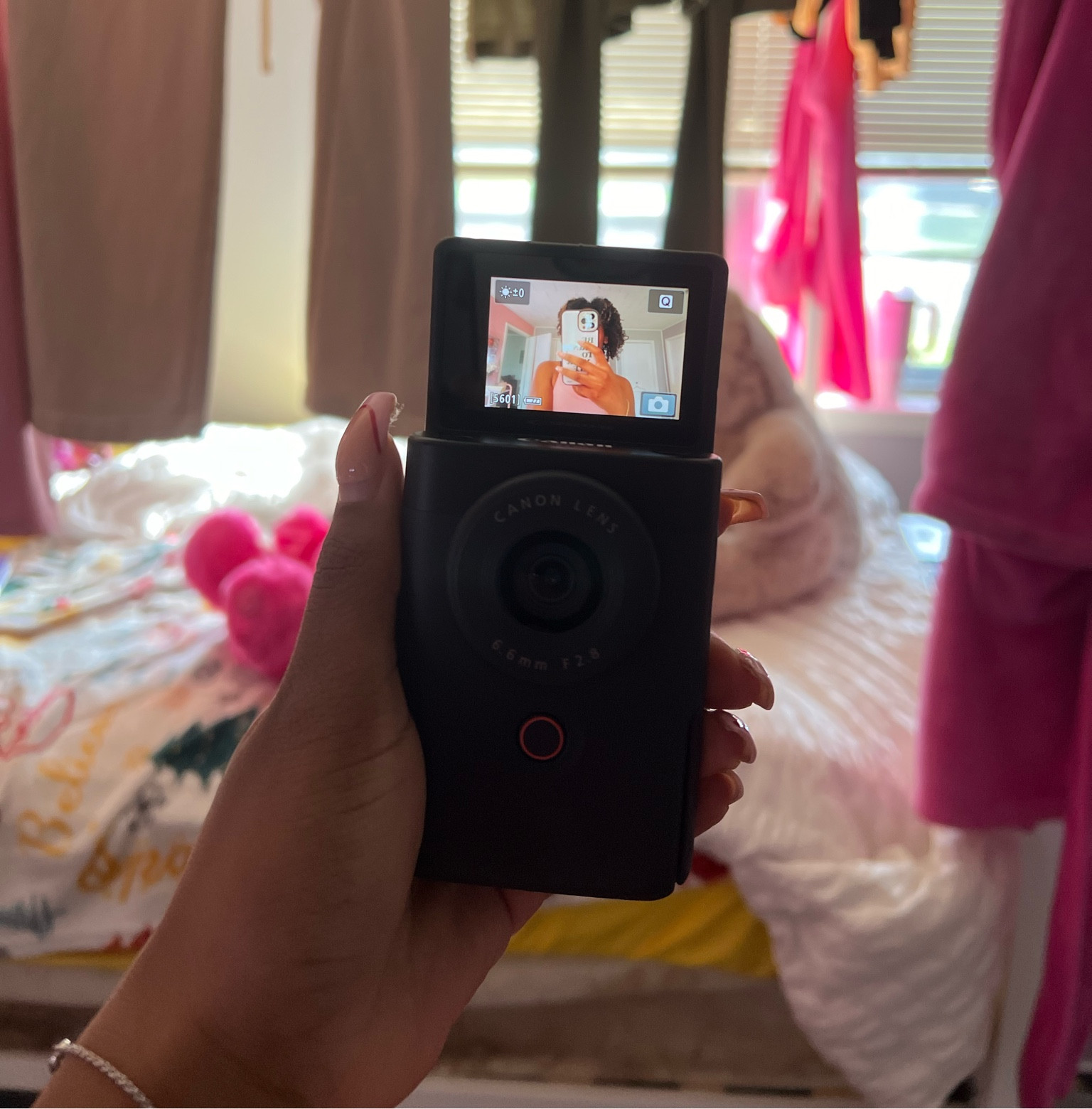 vlog camera essentials 🧚🏾‍♀️

#LTKVideo #LTKover40