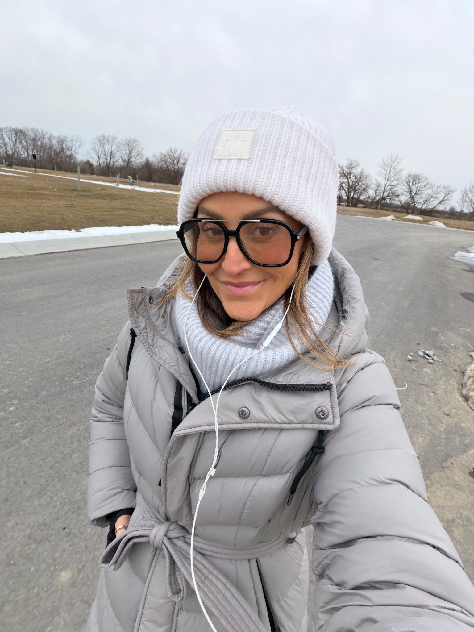 Walking outfit 🤍 my puffer is a game changer for low temps - I’m feeling so warm and cozy! Size small 

#LTKActive #LTKSeasonal #LTKootd