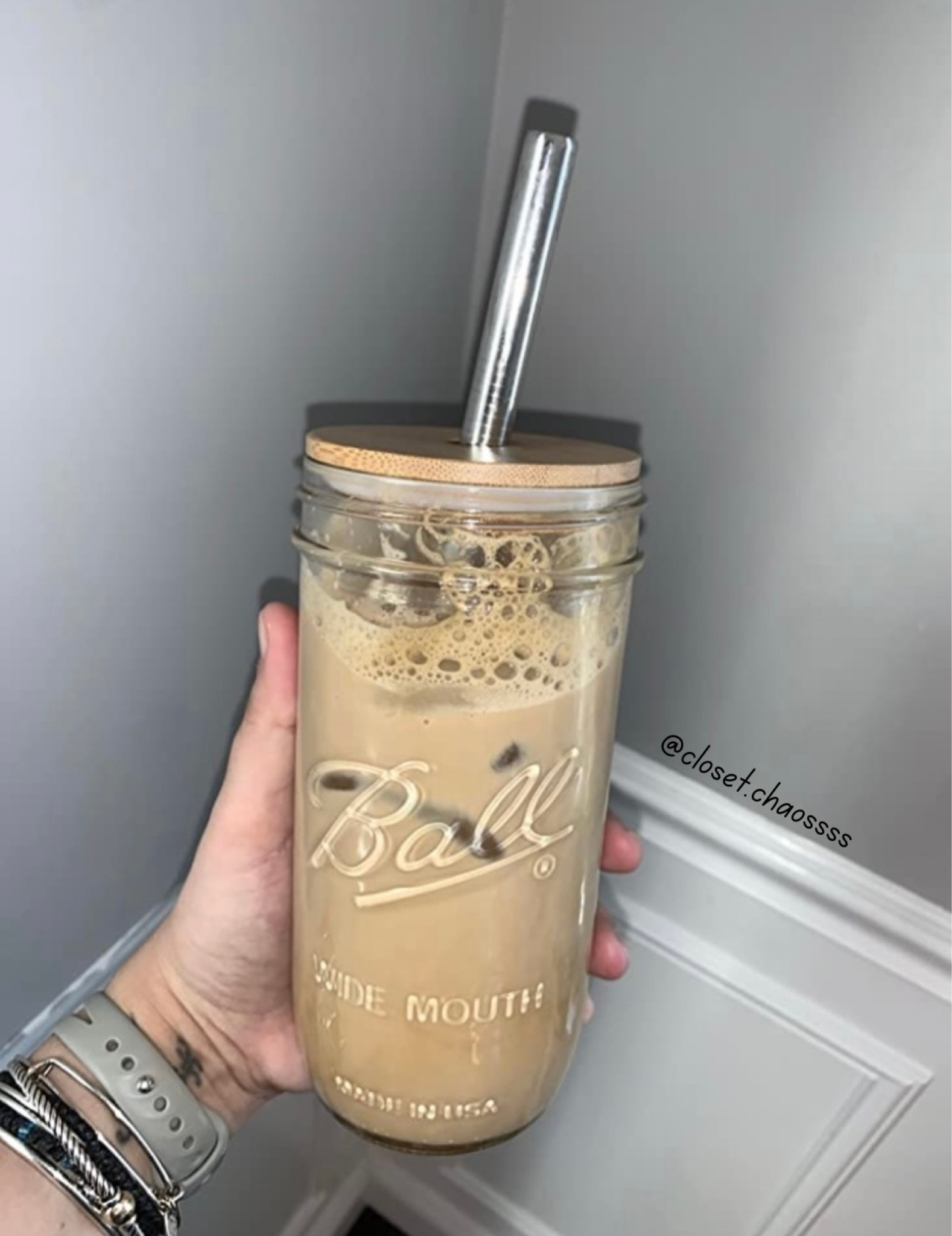 Ball 24 oz Jar, Wide mouth, with lid and straw 24 ounce

#founditonamazon #masonjar #coffee #summer #ltkhome #kitchen #glasses #mugs

#LTKFind #LTKhome #LTKsalealert