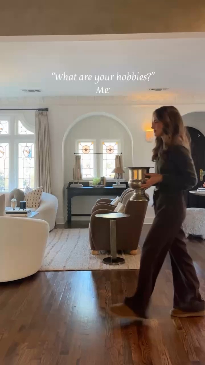 My hobbies include rearranging my entire home🤣 (Set is a size small)

#LTKHome #LTKdayinmylife #LTKmomlife