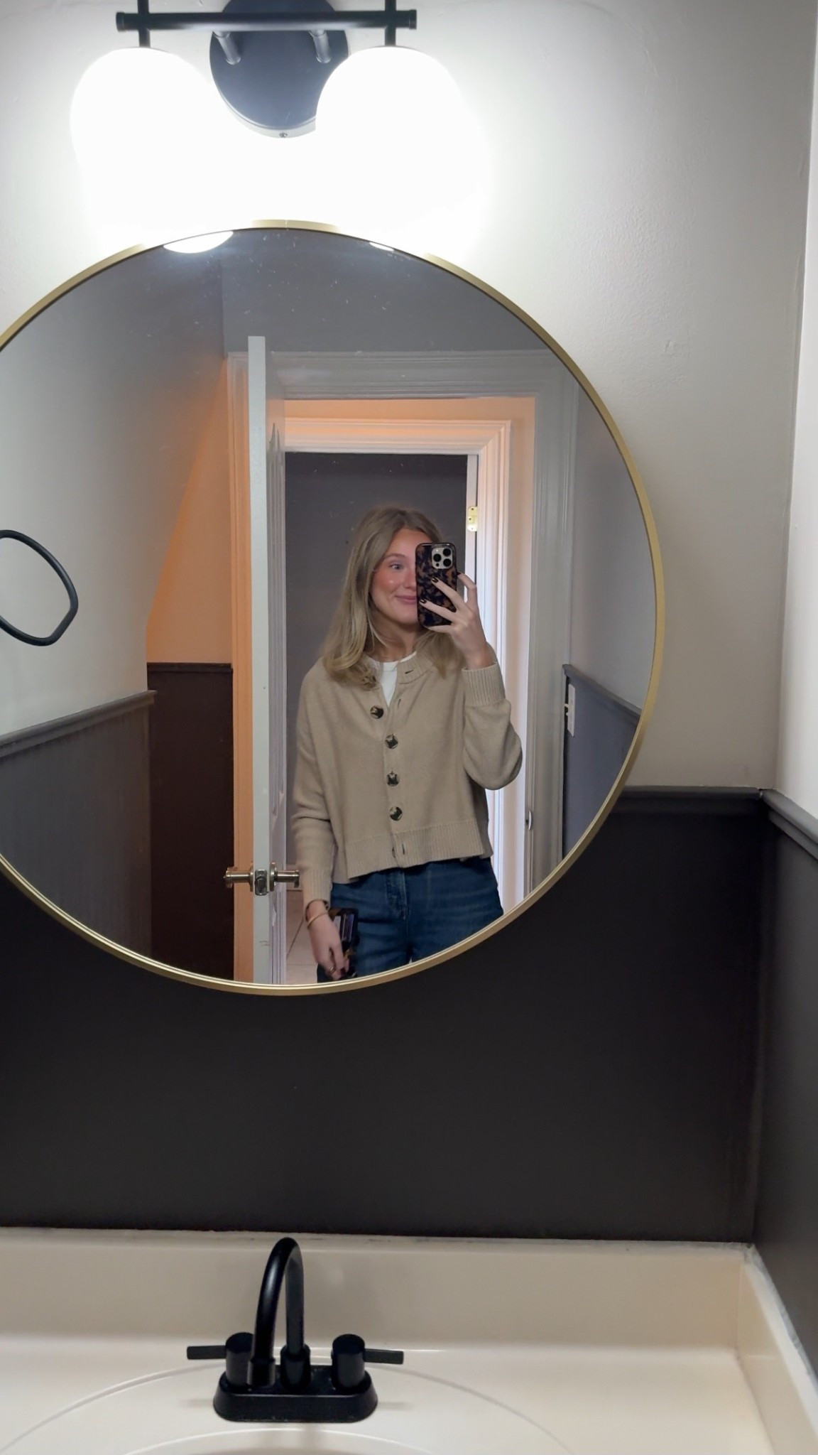 One of my favorite fall pieces… I probably wear this cardigan too much! 

#LTKFindsUnder50 #LTKSeasonal #LTKWorkwear