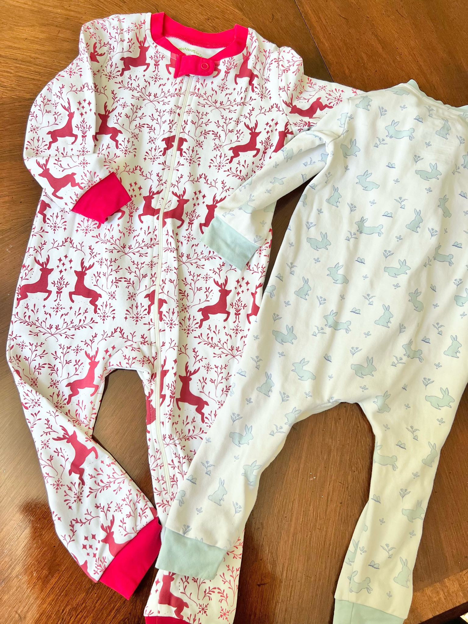 major warehouse sale! Use code GJK10@LO  for an additional $10 off! Snagged some adorable seasonal onesies on huge markdown!!!



Warehouse sale 
Children’s sale 
Summer sale 
Children’s sale 
Children’s clothes 


#LTKBaby #LTKSummerSales #LTKKids
