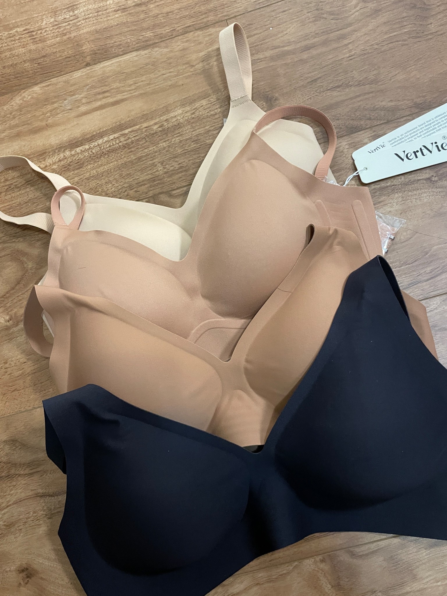 The best bras 🎄🍂✨

#LTKGiftGuide #LTKHoliday #LTKCyberWeek