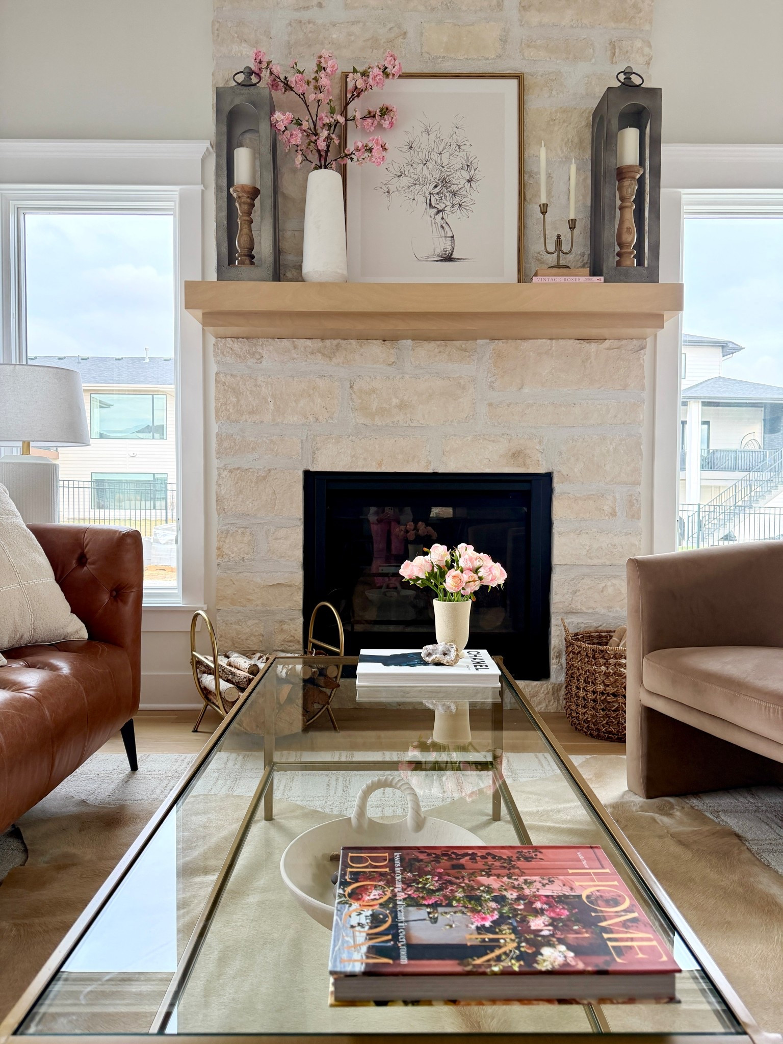 A home in bloom 🌷 Sharing spring home decor and spring accents that can refresh your space. 

#LTKHome #LTKSeasonal #LTKWedding