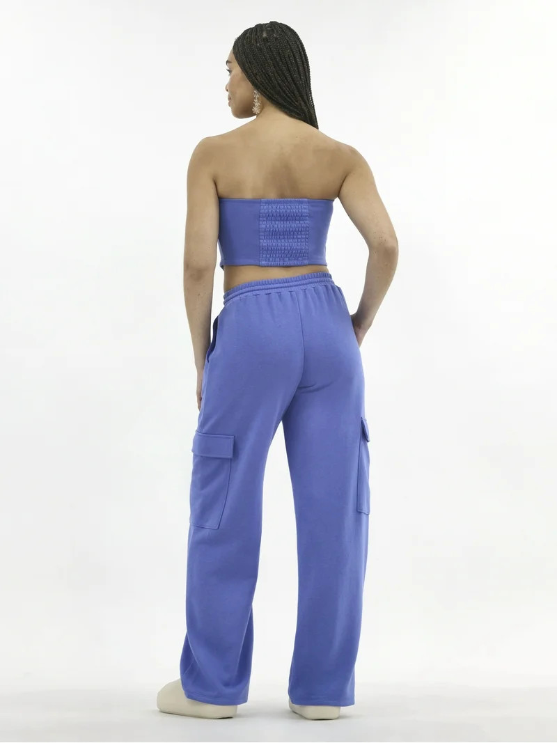 No Boundaries Tube Top and Cargo Sweatpants Set, 2-Piece, Women's | Walmart (US)