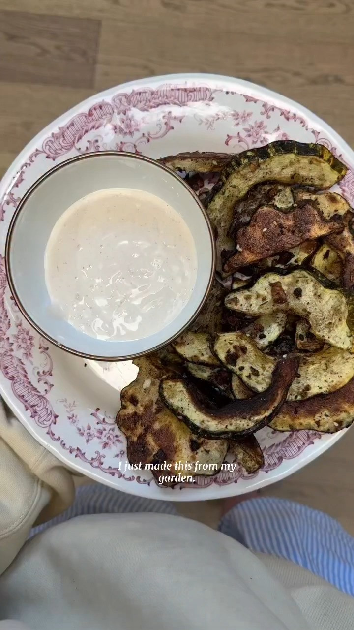 Making dinner from my GARDEN! 💓😋🫑 This Mediterranean cook book has quickly become one of my favorites and is perfect for summer recipes & hosting!

cook with me
summer recipes
cookbook
mackenize-childs
hosting
dishwear  

 #LTKootd #LTKfoodie #LTKvlog