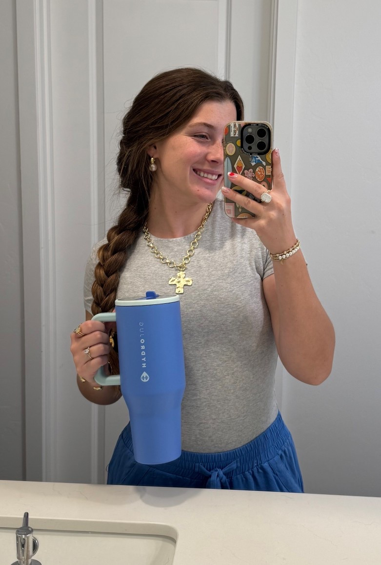 When the outfit matches the tumbler! 

#LTKBeauty #LTKootd #LTKgrwm