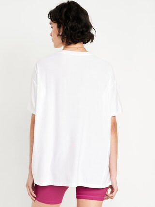CloudMotion Oversized Graphic T-Shirt | Old Navy (US)