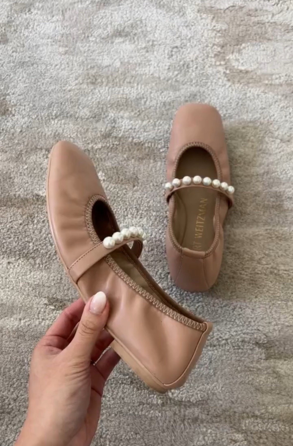 Absolutely love these flats that I’ve had for a couple years and the new version is on sale for the Nordstrom Annoverary Sale! Goes well with everything

#LTKootd #LTKSaleAlert
