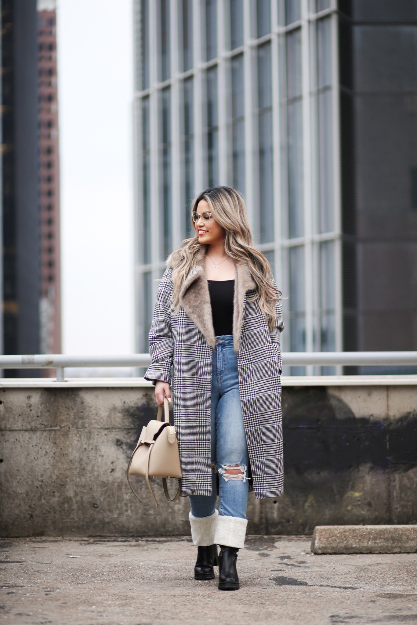 Mob wife aesthetic, winter coats, outerwear 

#LTKstyletip #LTKSeasonal #LTKmidsize