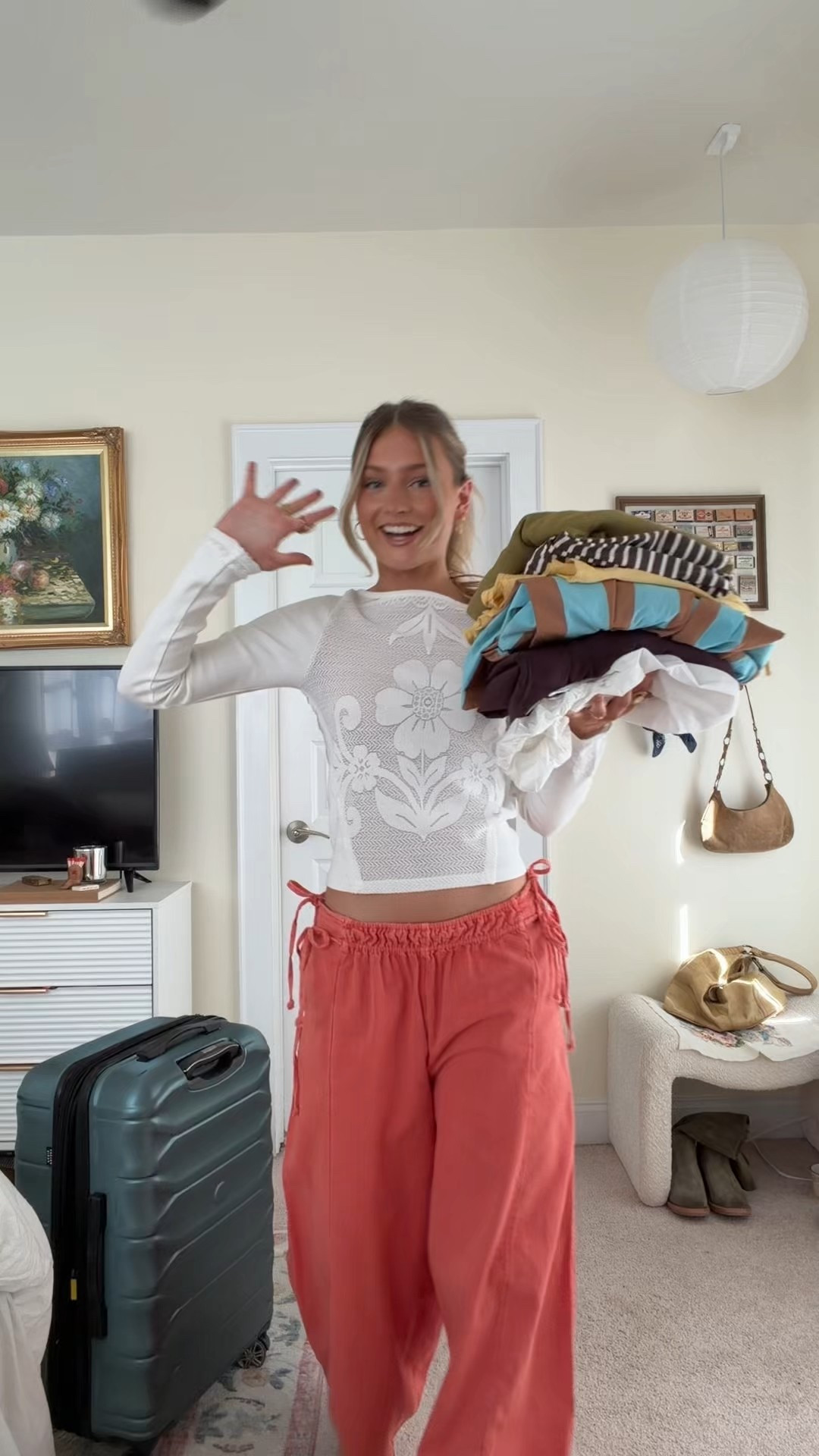 hawaii pack with me! 🌺🌺🌺

#LTKdayinmylife #LTKvlog #LTKootd