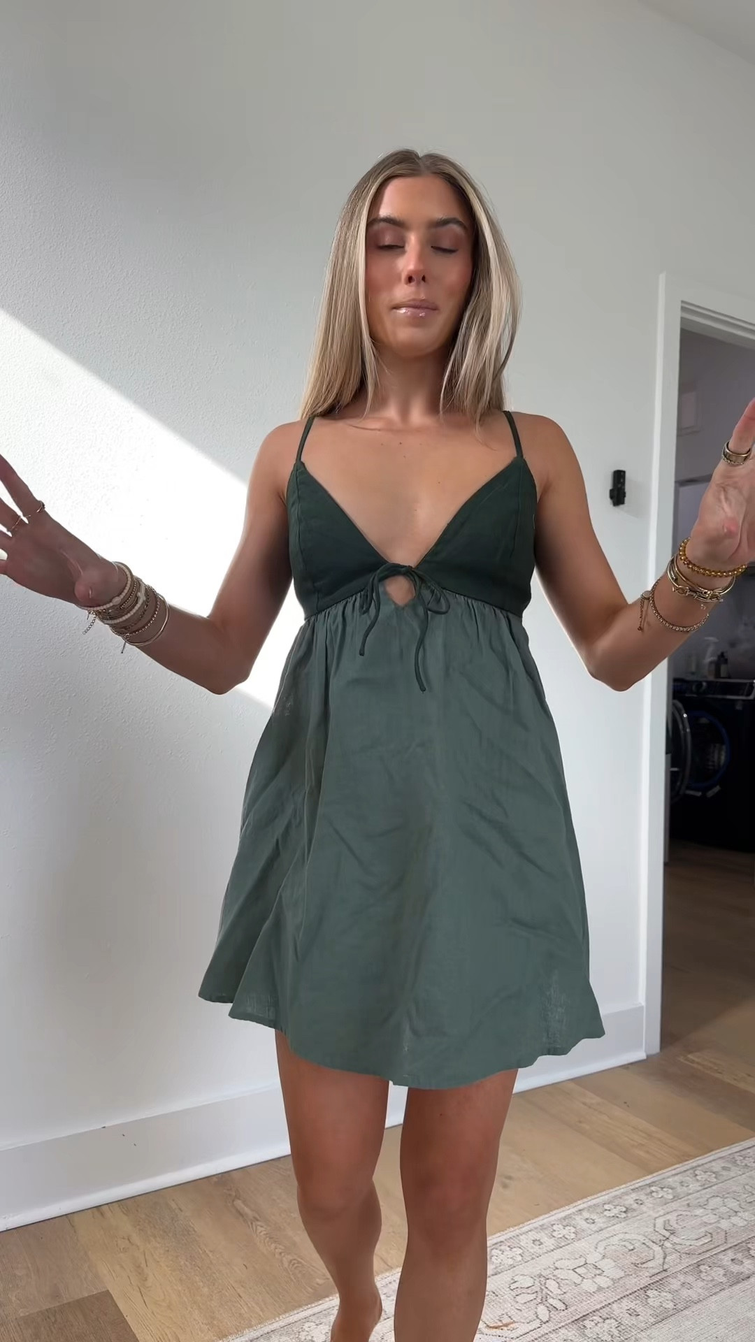 @abercrombie  size XS Bra-Free Tie-Front Linen-Blend Skort

Our new collection built to make going bra-free that much smoother. This flattering mini skort is in our soft linen-blend fabric. Features a V-neckline with adjustable tie-front detail, open-back detail, built-in shorts and a seamed-in bra with removable pads to go bra-free

#LTKSaleAlert #LTKSeasonal #LTKootd