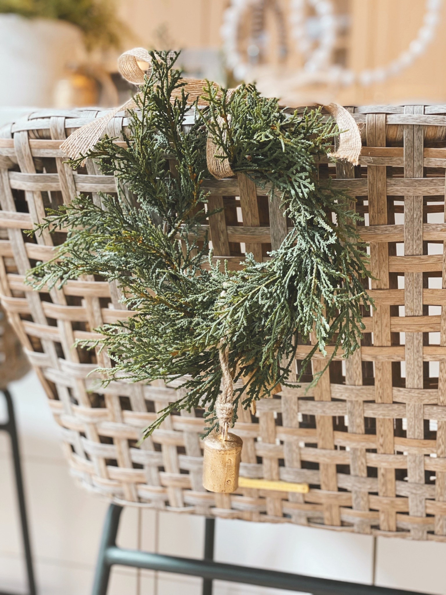 Little details make the biggest impact ✨🌿 Adding mini wreaths and a touch of gold instantly brings cozy holiday charm to your everyday spaces — simple, natural, and beautifully timeless 🎁 #porcheandco

Do you want to bring our dreamy Modern Classic style interior design into your own home? 🏡 You’re in luck! Reserve our Online Interior Design packages today -> https://porcheandco.com/edesign ✨ We can’t wait to work with you & design your home with #porcheandco

#modernclassic #holidayhome #christmasstyle #neutraldecor #cozyspaces #interiorinspo #modernholiday #festivevibes #homedecor #porcheandco #ltkhome #beautifulinteriors #christmasdecorideas


#LTKHoliday #LTKStyleTip #LTKHome