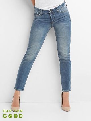 Gap Womens Mid Rise Real Straight Jeans In Medium Vintage Wash Old Vintage Indigo Size 26 | Gap US