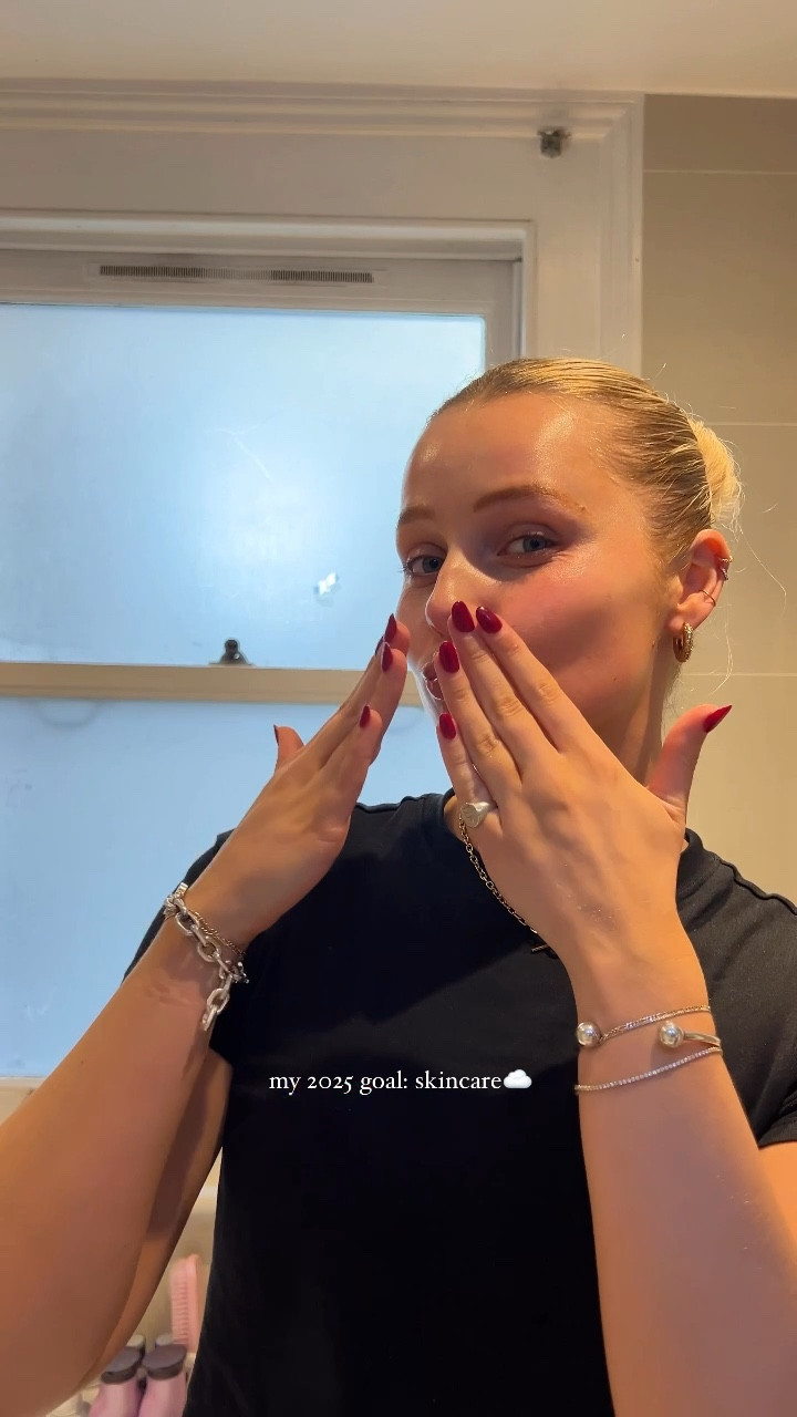 2025 Goal: Evening Skincare Routine 

#LTKbeauty