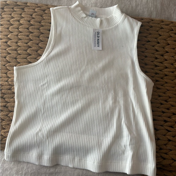 Old Navy Women's Crop Mock Neck Top | Poshmark
