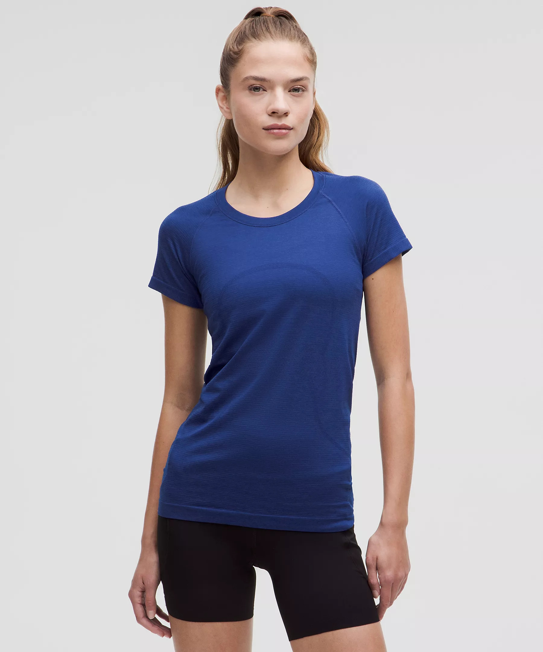 Swiftly Tech Short-Sleeve Shirt 2.0 | Women's Short Sleeve Shirts & Tee's | lululemon | Lululemon (US)