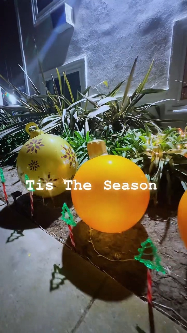 Happy Holidays!  It’s 10 days until Christmas Day!!🎄 

Finally revealing my outdoor decor!  Shop my holiday decor sale!! 

#tistheseason #happyholidays #santaclausiscomingtotown #hollyjolly #outdoordecor #christmasdecorations

#LTKHoliday #LTKSaleAlert #LTKSeasonal