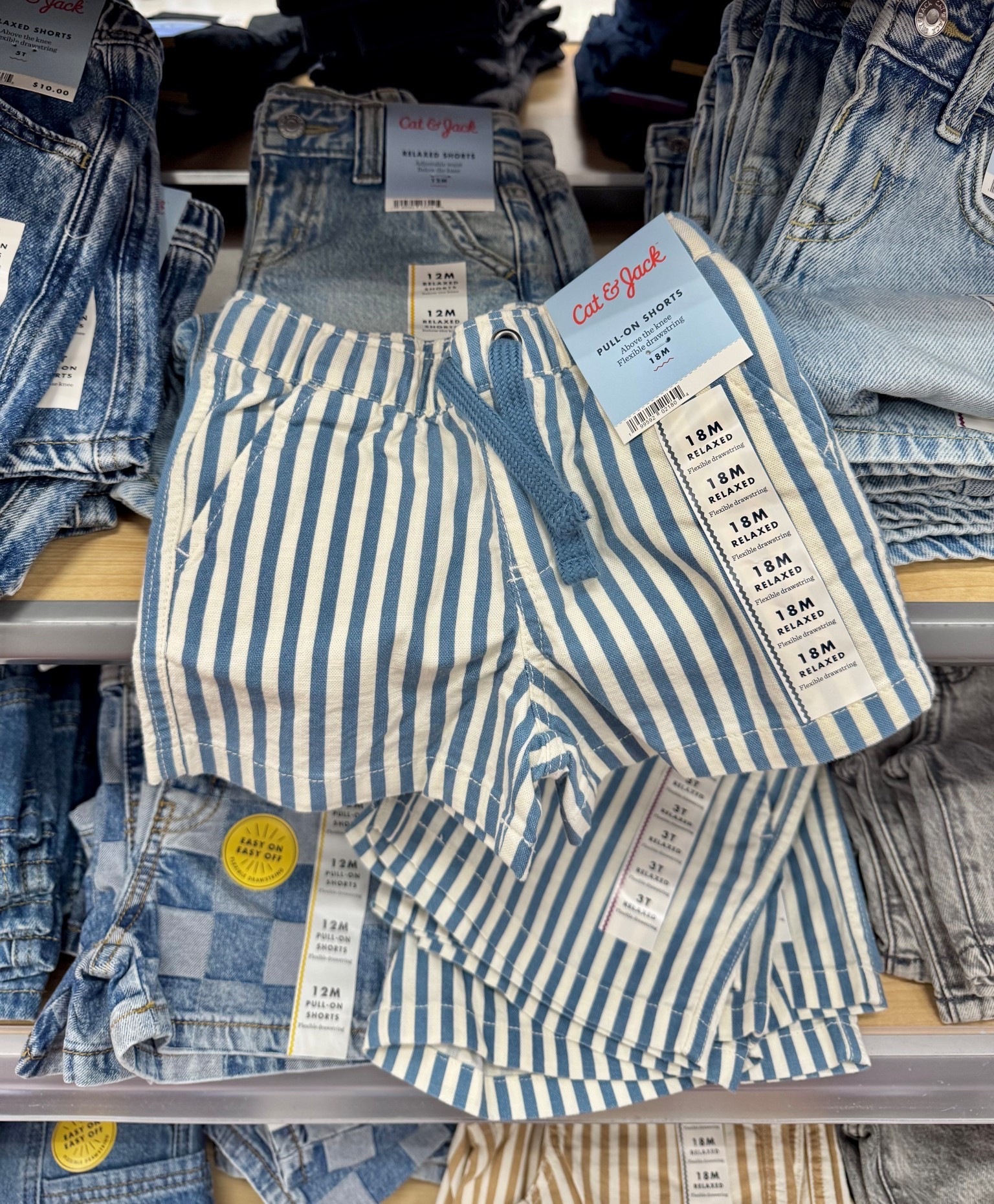 I feel like stripes are the pattern of the season! The boys shorts section has so many cute patterns and styles @Target 


#boyshorts
#springstyle
#springfashion
#kids
#disneytravel
#disneyoutfits

#LTKmomlife #LTKKids #LTKBaby