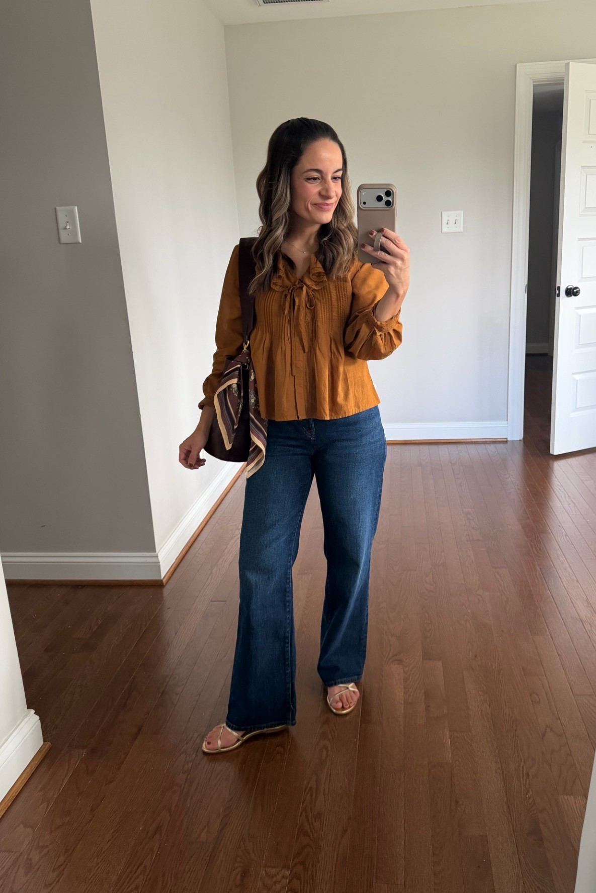 Wearing today 

Top: xxs (pinned the chest a little) 
Jeans: petite 24 (10 3/8 rise 28” inseam) 
Sandals: true to size

#LTKPetite