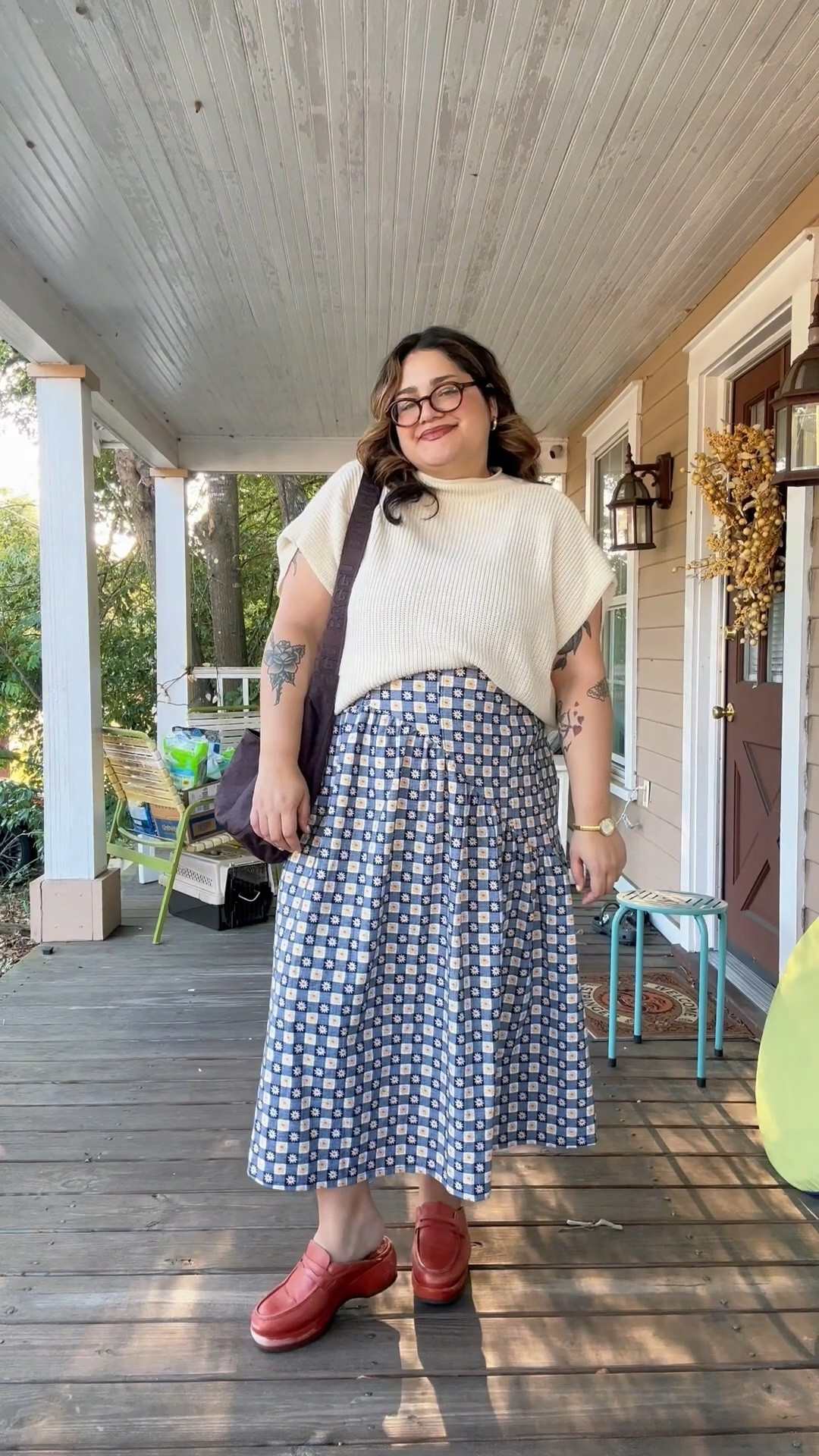 Midsize office outfit! Skirt is Lisa Says Gah which runs small! I am wearing a 3x and I usually wear a US 14/16. Top is no longer available so I linked similar - shoes are thrifted  

#LTKPlusSize #LTKStyleTip #LTKMidsize