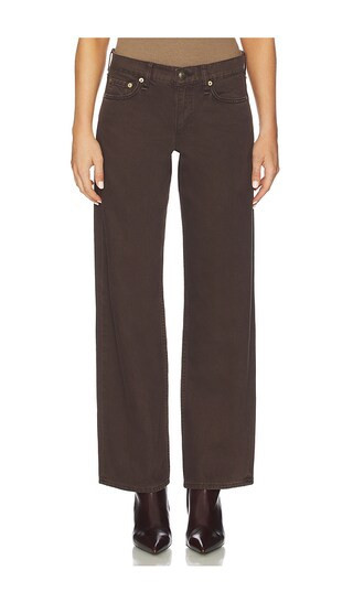 Rag & Bone Saige Low Rise Relaxed Straight Jeans in Brown. - size 34 | Revolve Clothing (Global)