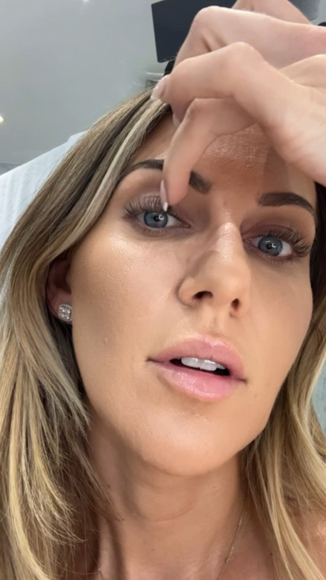 My lashes are so long! There’s so mascara just crimped! #grandelash

#LTKHoliday #LTKBeauty #LTKGiftGuide