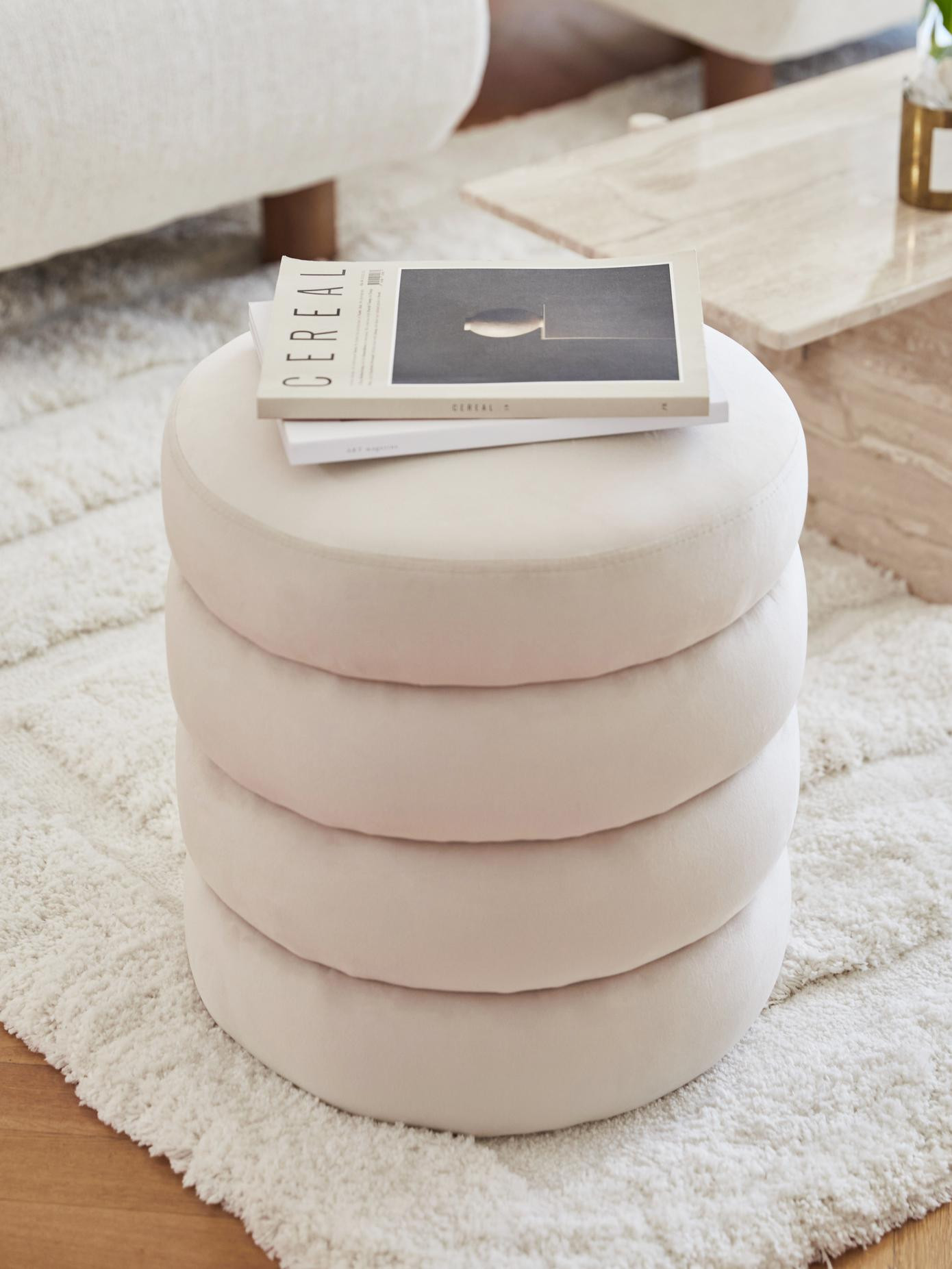 Fluwelen poef Alto in crèmewit | Westwing EU