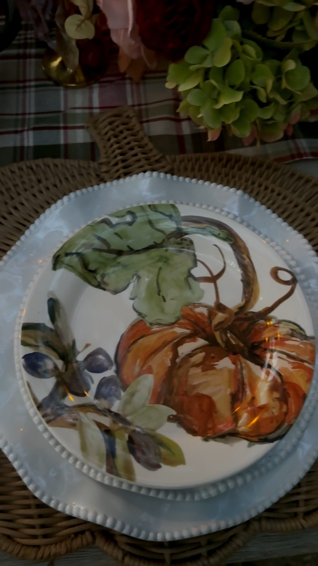 #ad @Wayfair has gorgeous fall hosting essentials just time for Halloween and Thanksgiving! #wayfair #wayfairpartner

#LTKdayinmylife #LTKSeasonal #LTKHome