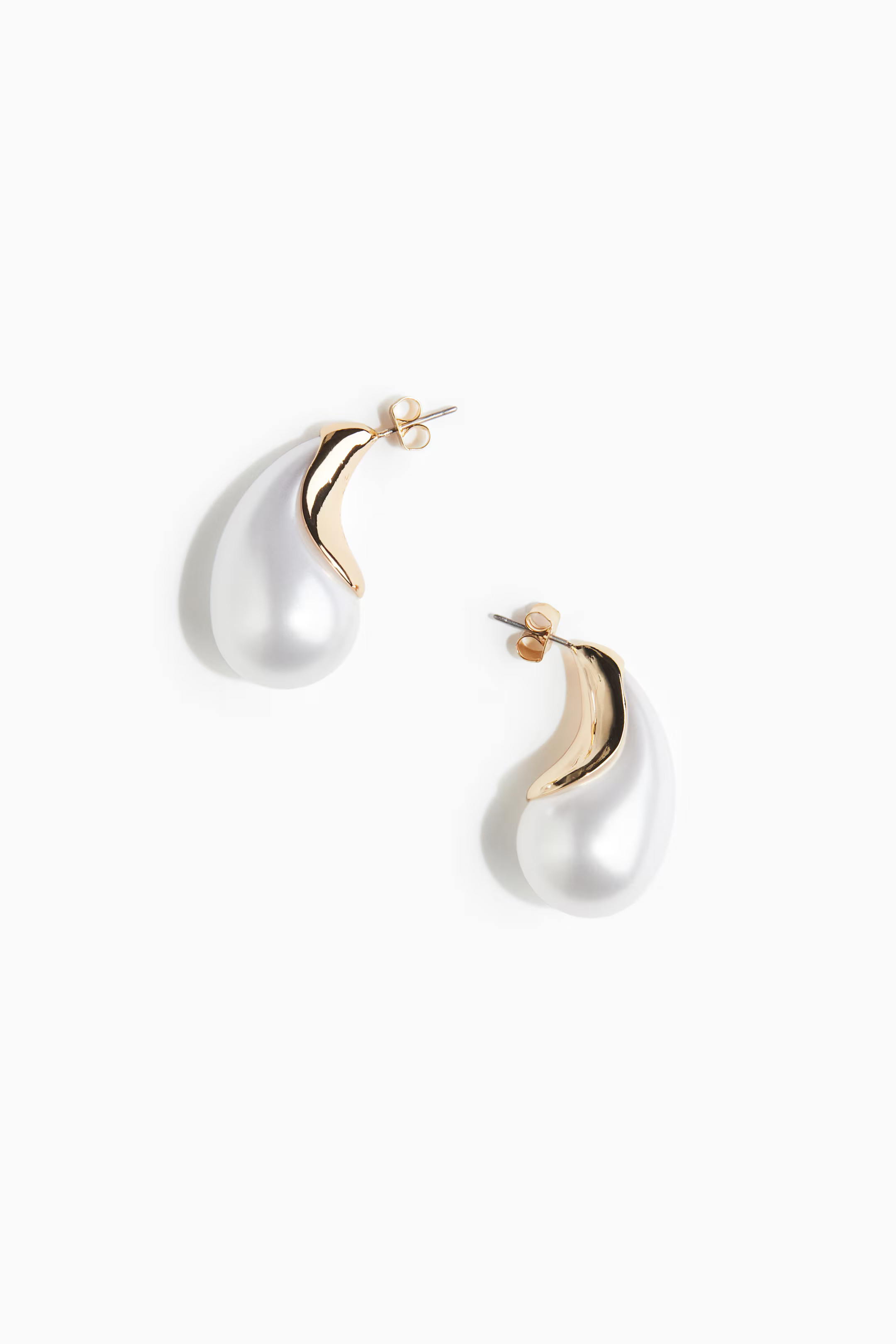 Statement droplet earrings - White - Ladies | H&M GB | H&M (UK, MY, IN, SG, PH, TW, HK)