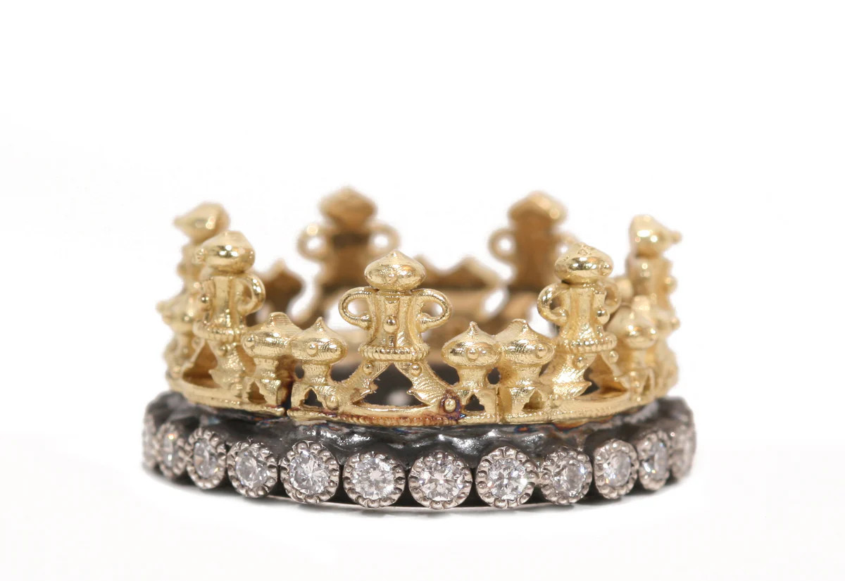Crown Stack Band Ring | Armenta