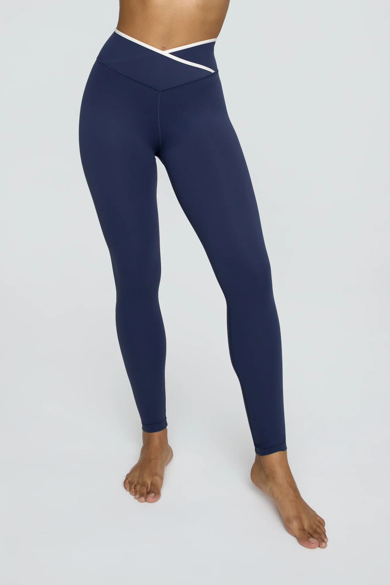 DayFlex Contrast Trim Wrap High Waisted Legging - Navy And Milk | TALA (UK)