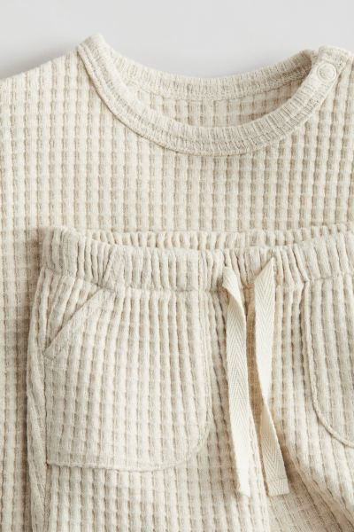 2-piece waffled jersey set | H&M (UK, MY, IN, SG, PH, TW, HK)