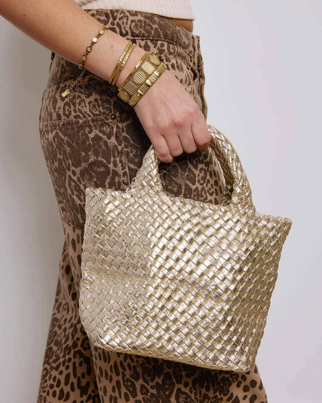 Pippa Hand Bag - Gold | Arms Of Eve