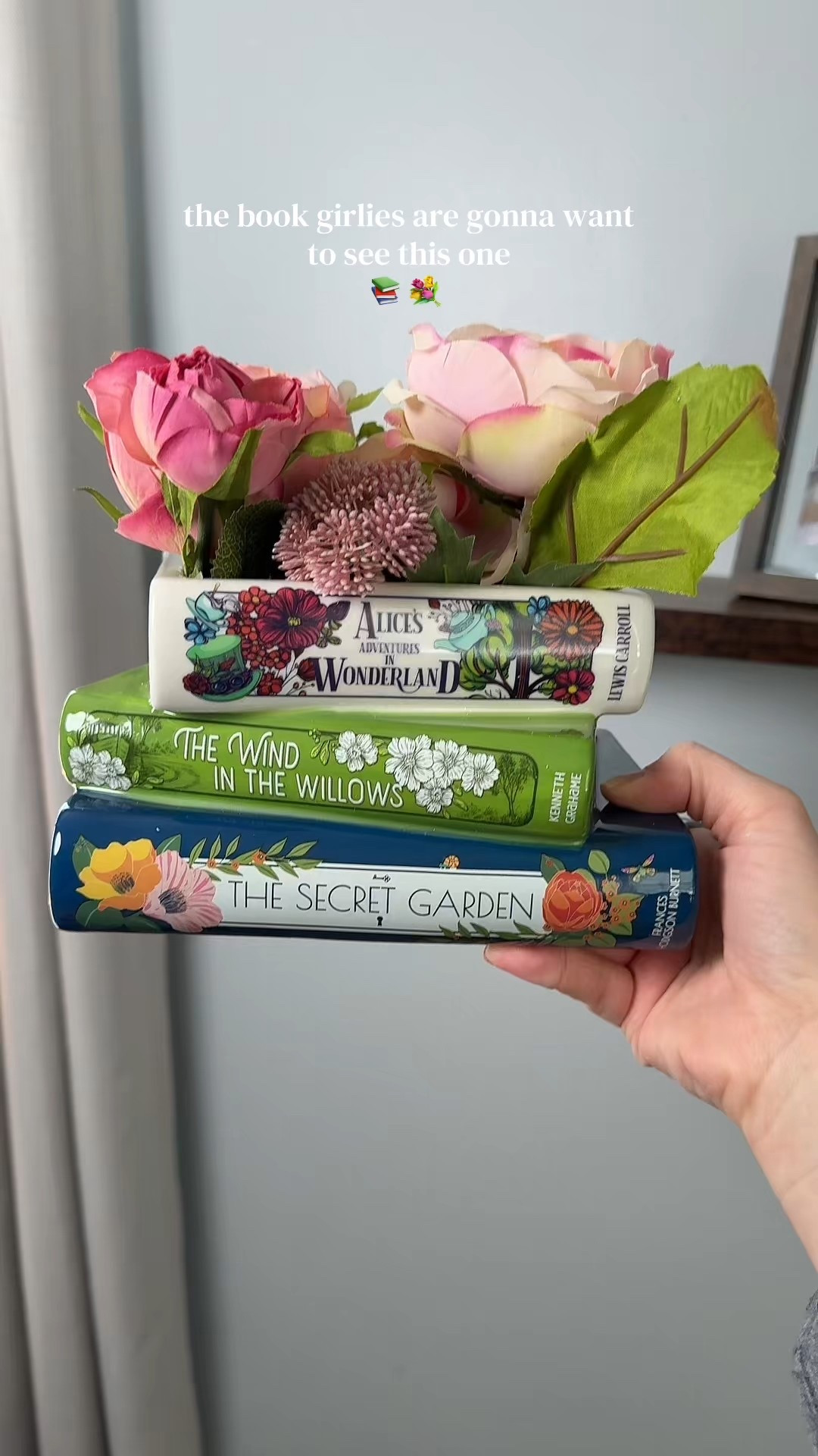 How beautiful is this flower vase!! 

#LTKSeasonal #LTKmomlife #LTKHome