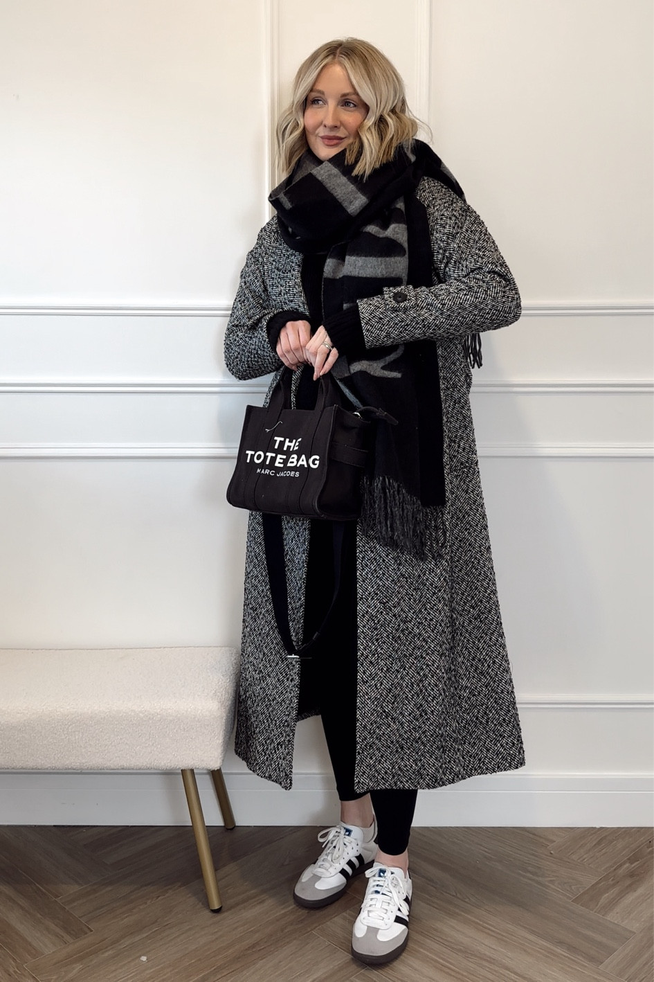 Ways to wear black leggings for easy, casual outfit ideas for winter 🤍

#LTKSeasonal #LTKstyletip #LTKeurope