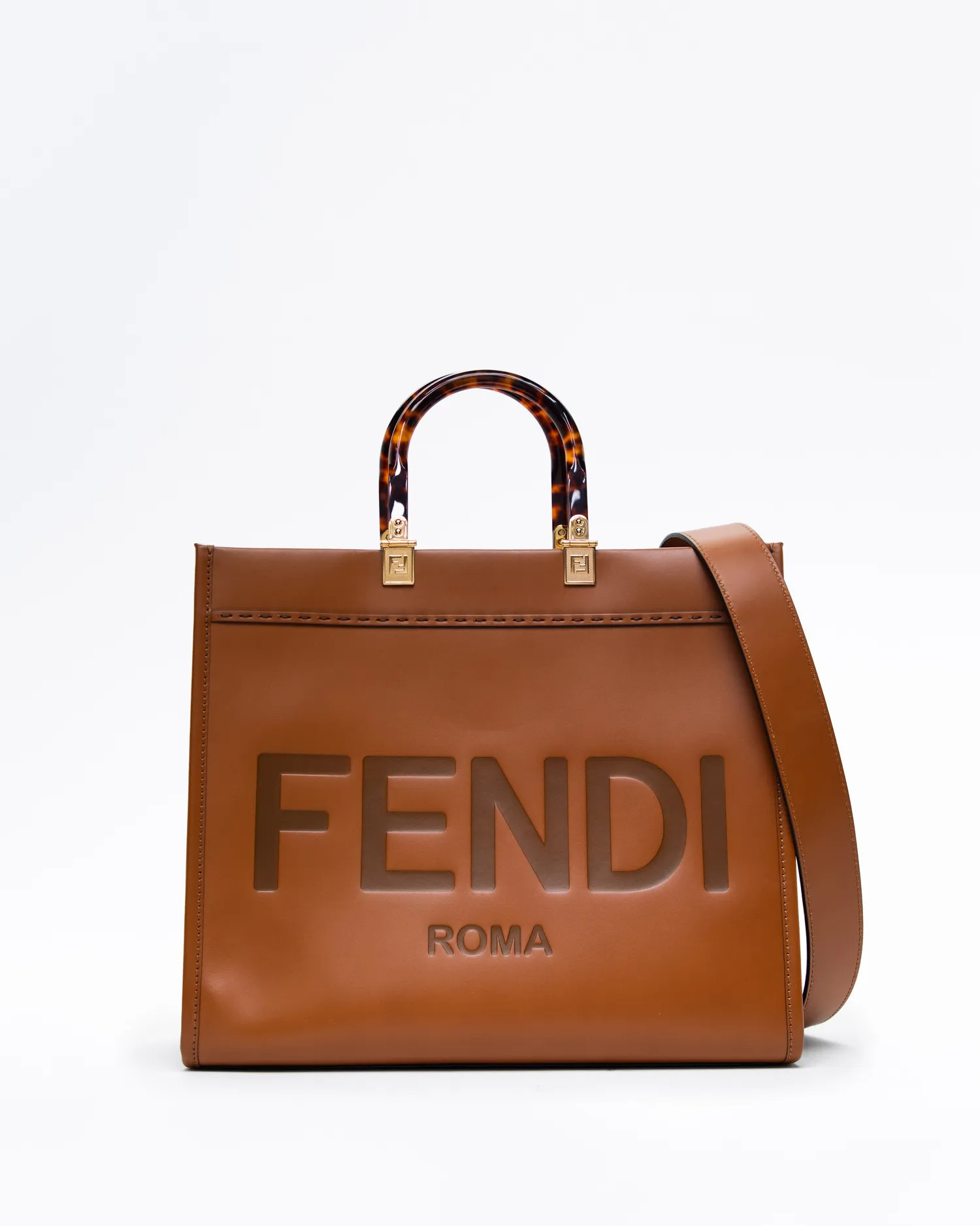 HomeHow It WorksClub PerksMerch Shop | Vivrelle