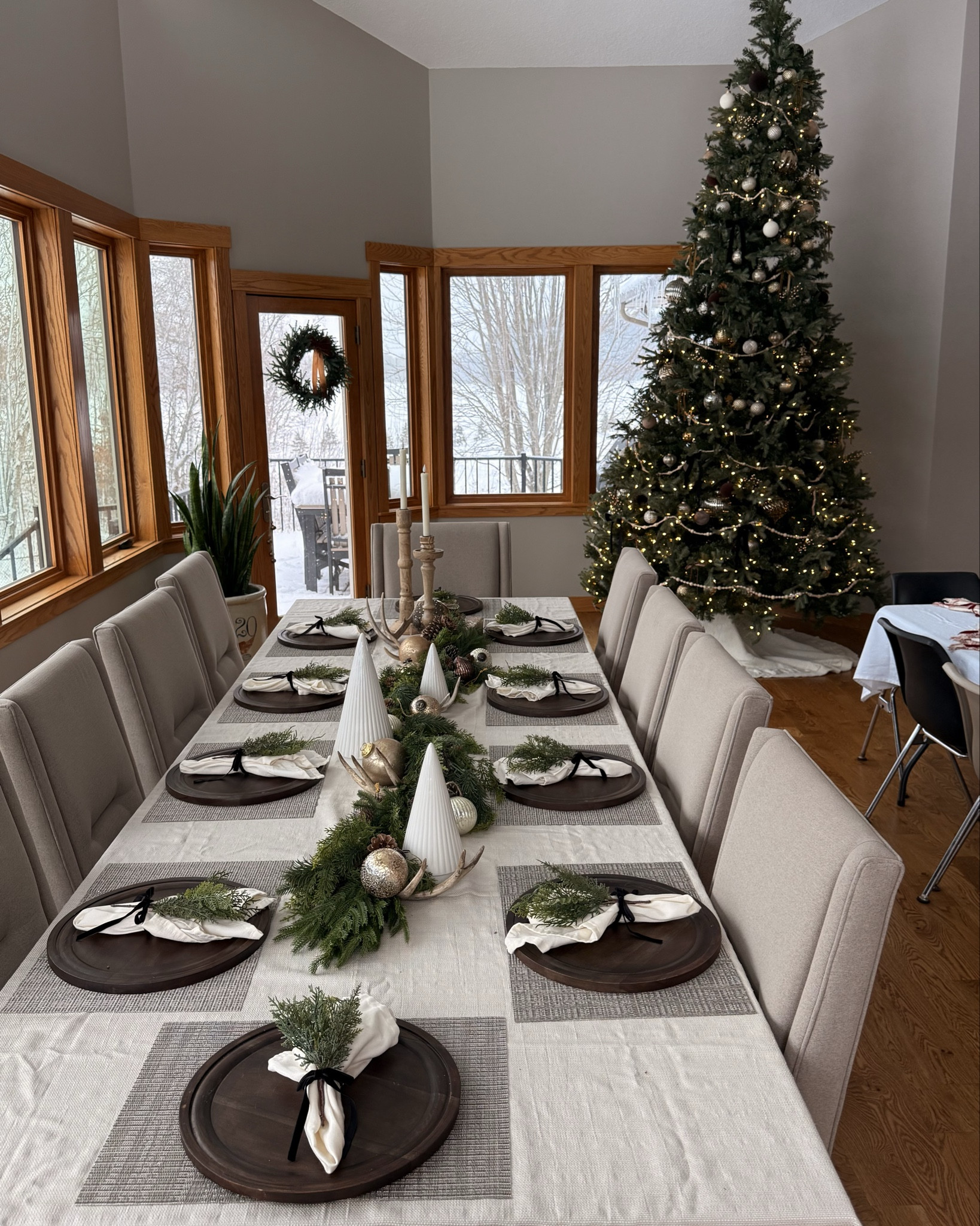 Christmas table is set!

#LTKHome #LTKSeasonal #LTKHoliday