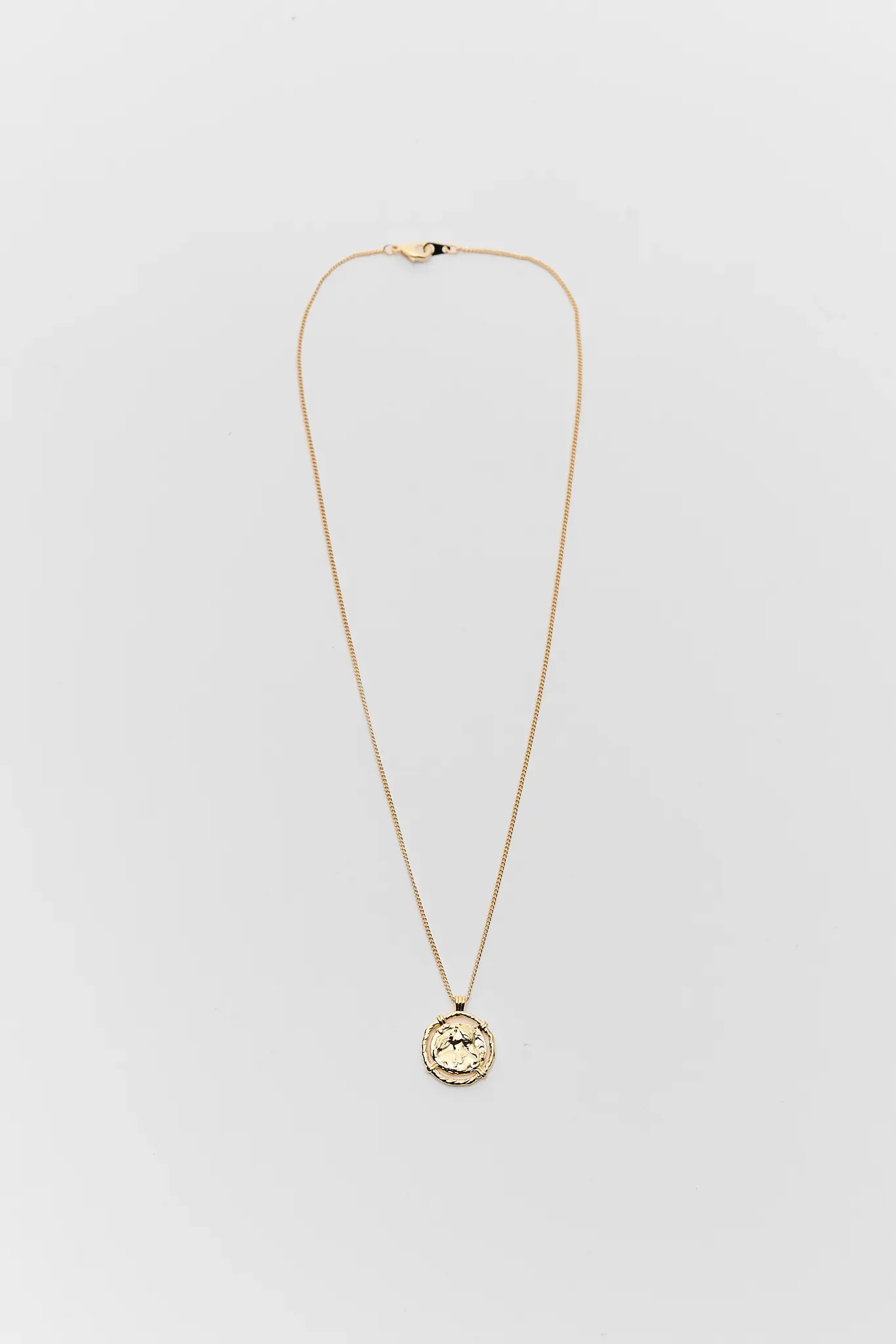 Elizabeth Gold Pendant Necklace | Avara
