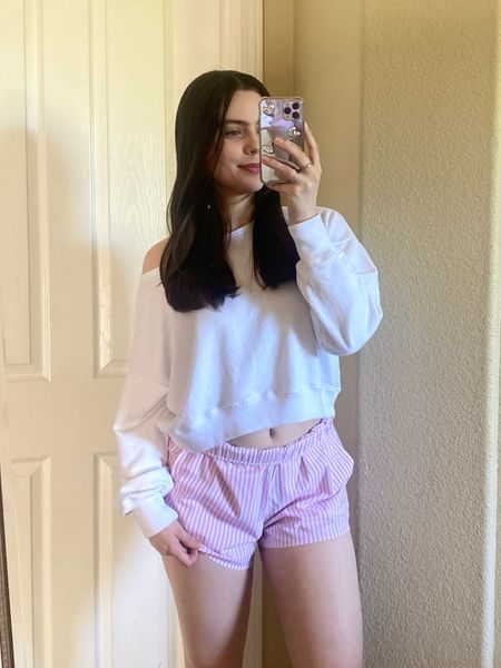 Boxer shorts outfit inspo!🫶

Sizing:
32DDD, 26/27” waist, 5”5 height
- shorts run oversized, wearing a small & they’re still super loose
- top runs oversized, wearing a small & it’s still super loose

Boxer shorts outfits / women’s boxer shorts outfits / boxer shorts trend / Hollister / off the shoulder top outfits / Summer Trends / Summer Tops / Summer Travel Outfit / Summer Vacation Outfits / Summer Vacation / Casual Summer Outfits / Summer Palette / Summer Outfits / Summer Outfits Teens / Summer Outfits Womens / Summer Outfits 2024 / Summer Looks / Summer Must Haves / Summer Outfits / Summer In Italy / Italian Summer / Summer Casual / Summer Clothing / Summer Essentials / Summer Europe / Summer Shirts / Summer Styles / Summer Shorts / college fashion / college outfits / college class outfits / college fits / college girl / college style / Neutral fashion / neutral outfit /  Clean girl aesthetic / clean girl outfit / Pinterest aesthetic / Pinterest outfit / that girl outfit / that girl aesthetic / vanilla girl




#LTKFindsUnder50 #LTKSeasonal #LTKFindsUnder100