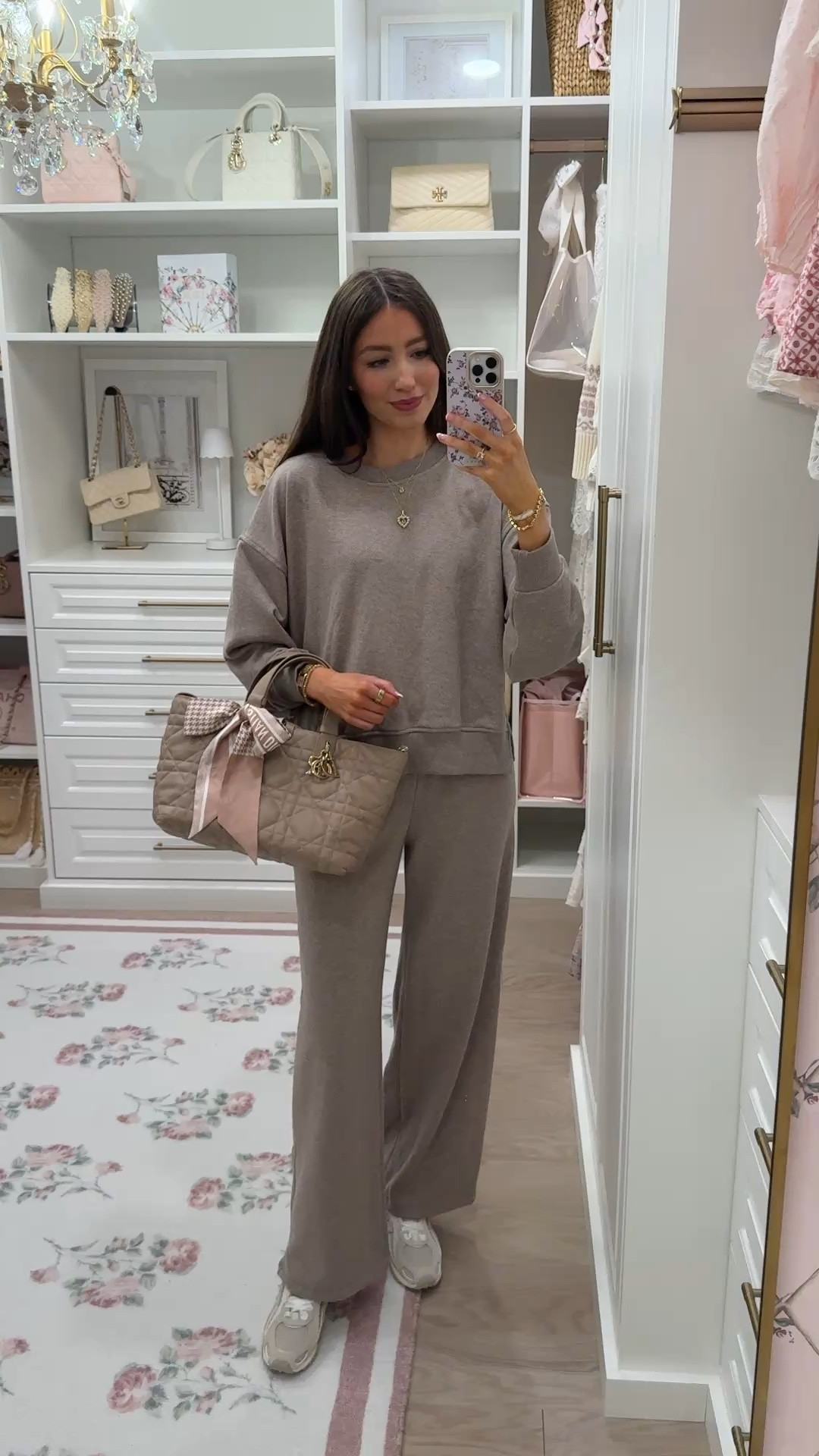 Love this matching set! Casual fall outfit idea 🤍 both pieces fit true to size!
Would also be a great travel outfit idea

#LTKSaleAlert #LTKSeasonal #LTKootd