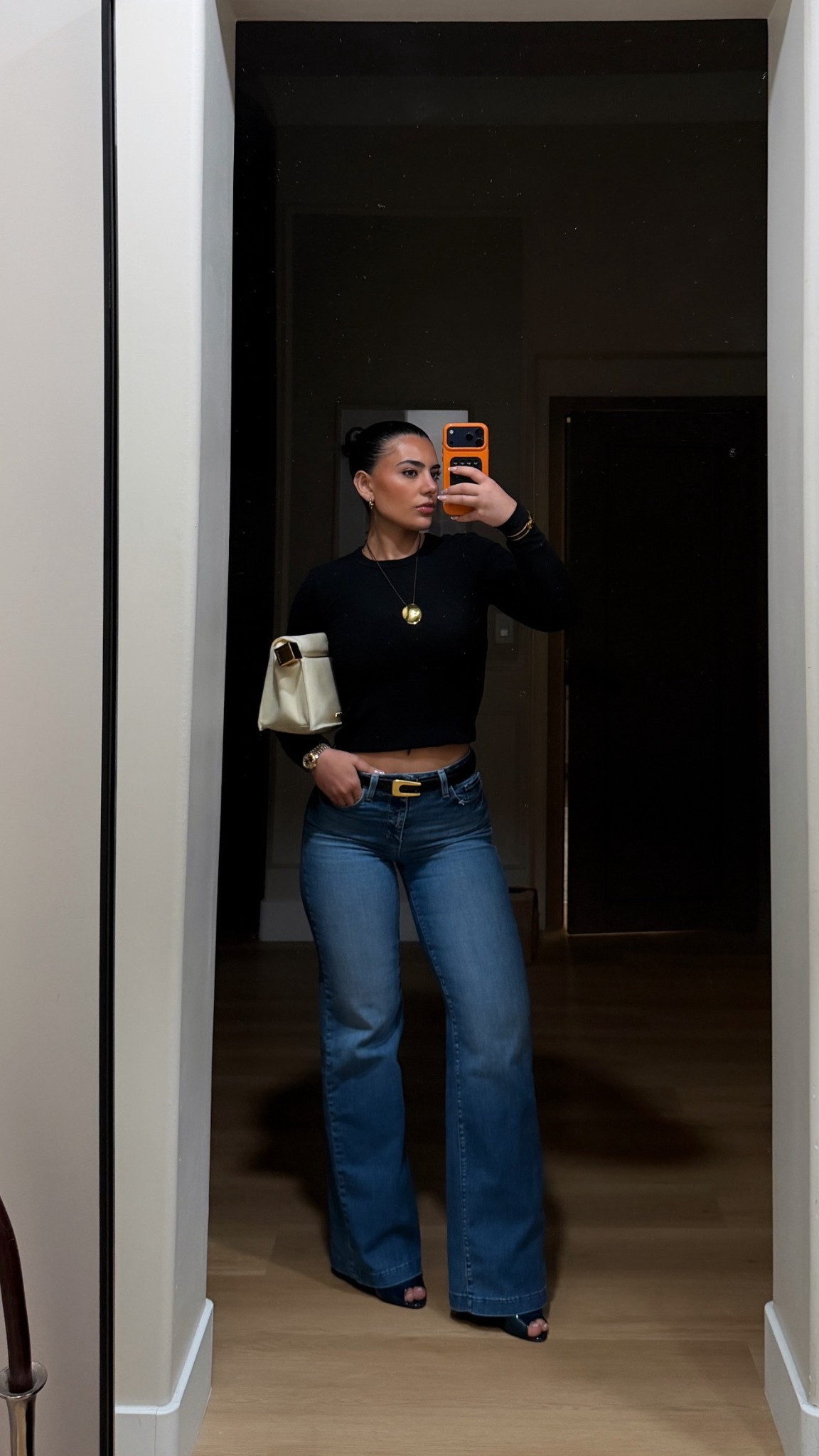Jeans: 27
Top: XS

#LTKootd #LTKgrwm #LTKdayinmylife