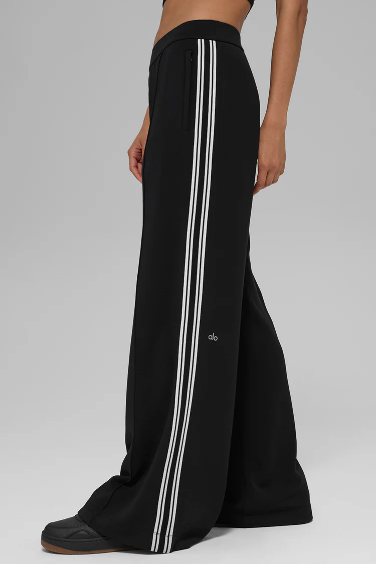 Track Star Wide Leg Pant (Long) | Alo Yoga (US)