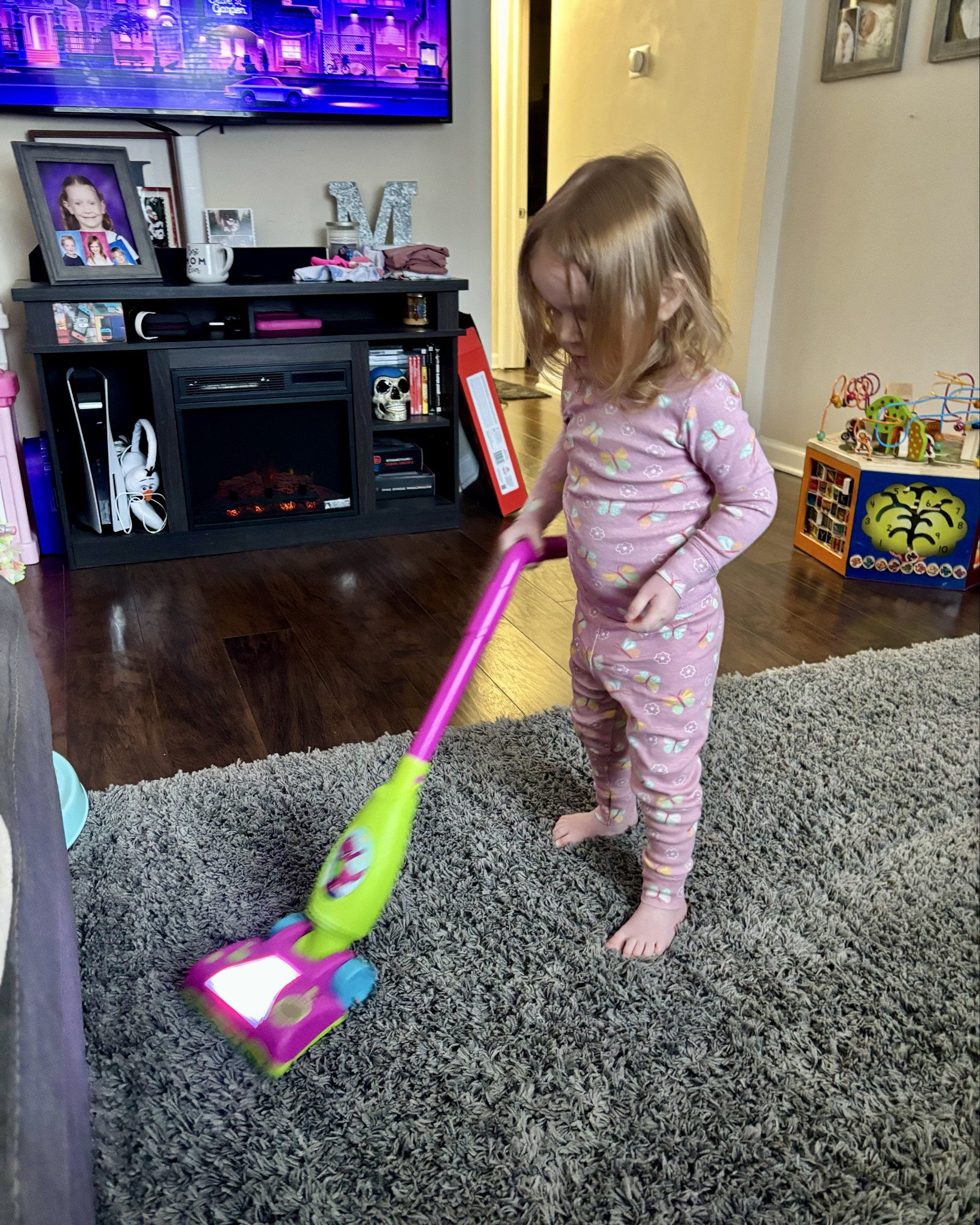 Mama Briar reporting for daily house dutiessale

#LTKmorningroutine #LTKdayinmylife #LTKmomlife