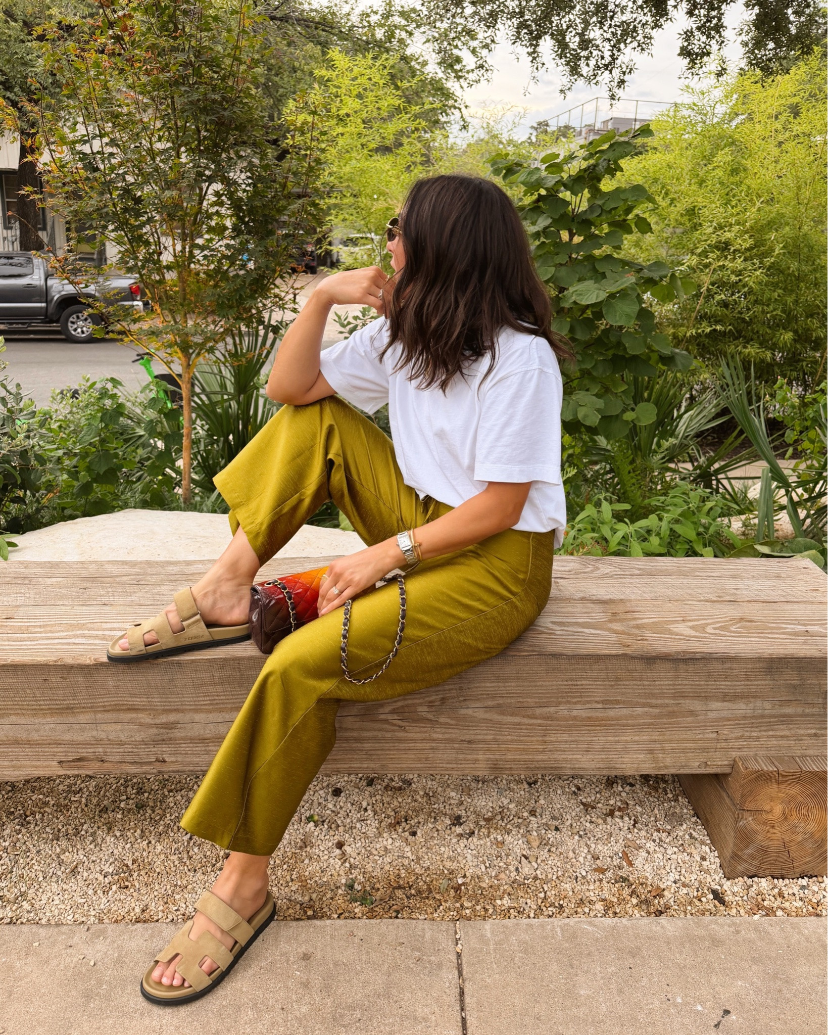 💚🍀🥑🦖 what I wore for our Friday sushi date in Austin. // el ofni cómodo para nuestro sushi date en Austin 
-
-
#weekendlook #texas #ootd #comfychic