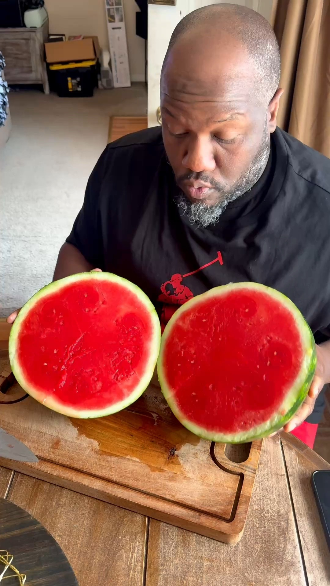 Time for fresh watermelon juice! 😋🍉My juicer is getting put to work this Spring and these grab and go bottles come in handy when I’m on my way out the door. Needing a boost in your fitness goals? Try juicing 💯💪🏾

#LTKfitnessgoals #LTKvlog #LTKdayinmylife
