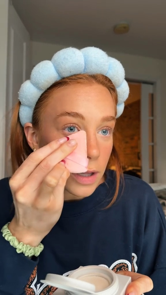 @REFY what magic did u all put in this powder??

#LTKBeauty #LTKWatchNow